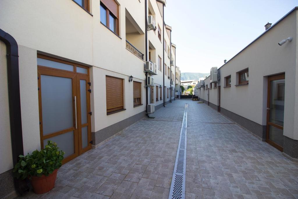 Apartment Divine Mostar Bagian luar foto